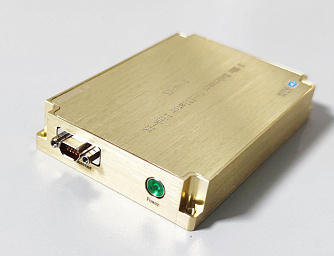 Link-Tx-5 - оптические передатчики опорных сигналов с частотой 5 МГц  фото 2